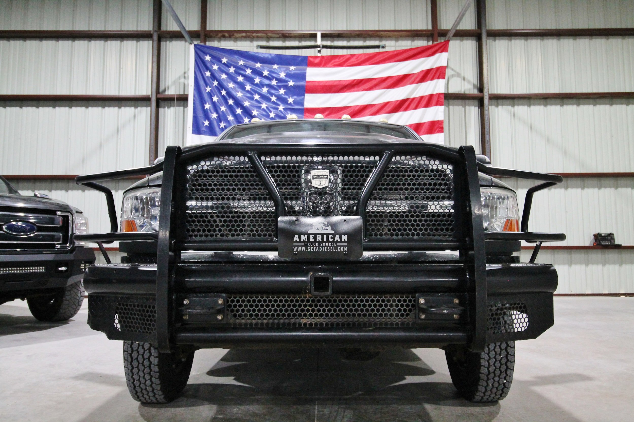 Used 2010 Dodge Ram 3500 Truck ST w/ ST Popular Equipment Group AWD/4WD image 2