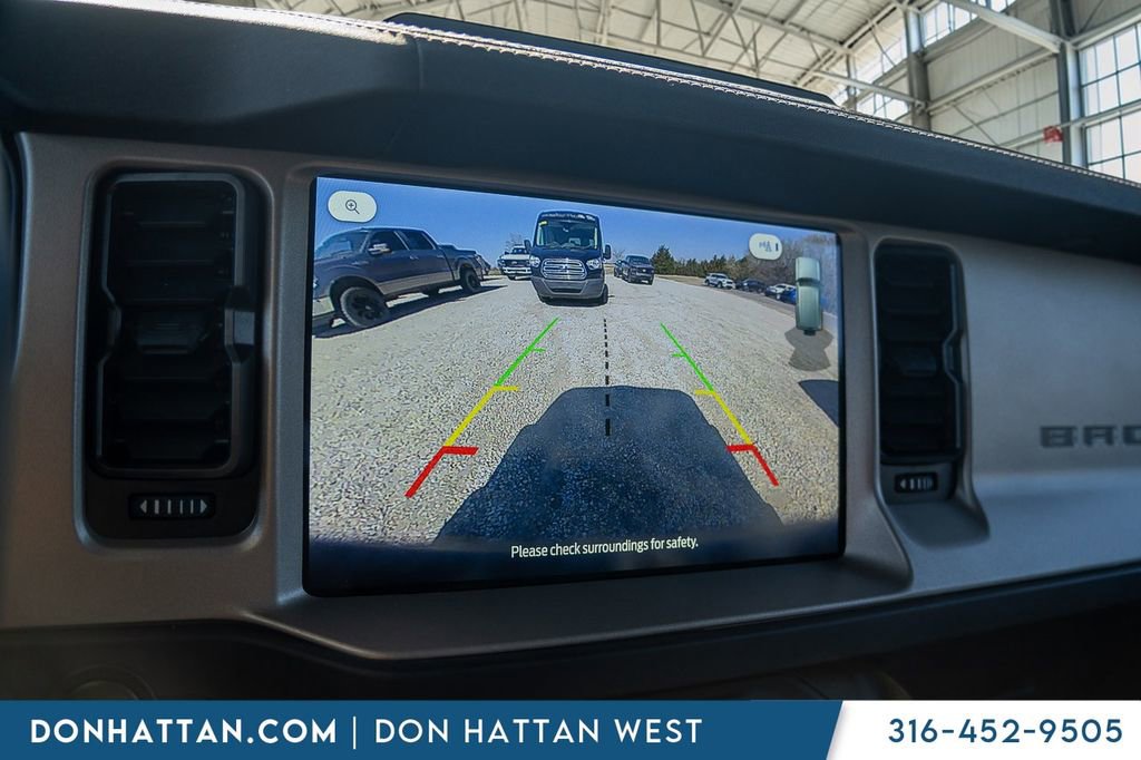 Used 2025 Ford Bronco Outer Banks image 8