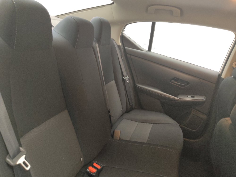 Used 2024 Nissan Sentra SV FWD image 19