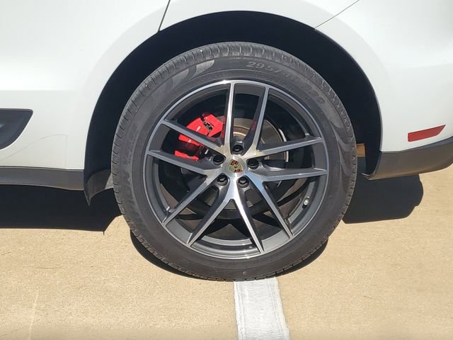 Used 2024 Porsche Macan S image 12