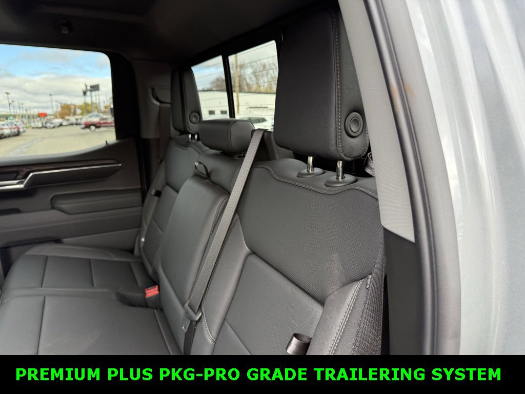 New 2026 GMC Sierra 1500 SLT w/ SLT Premium Plus Package image 7
