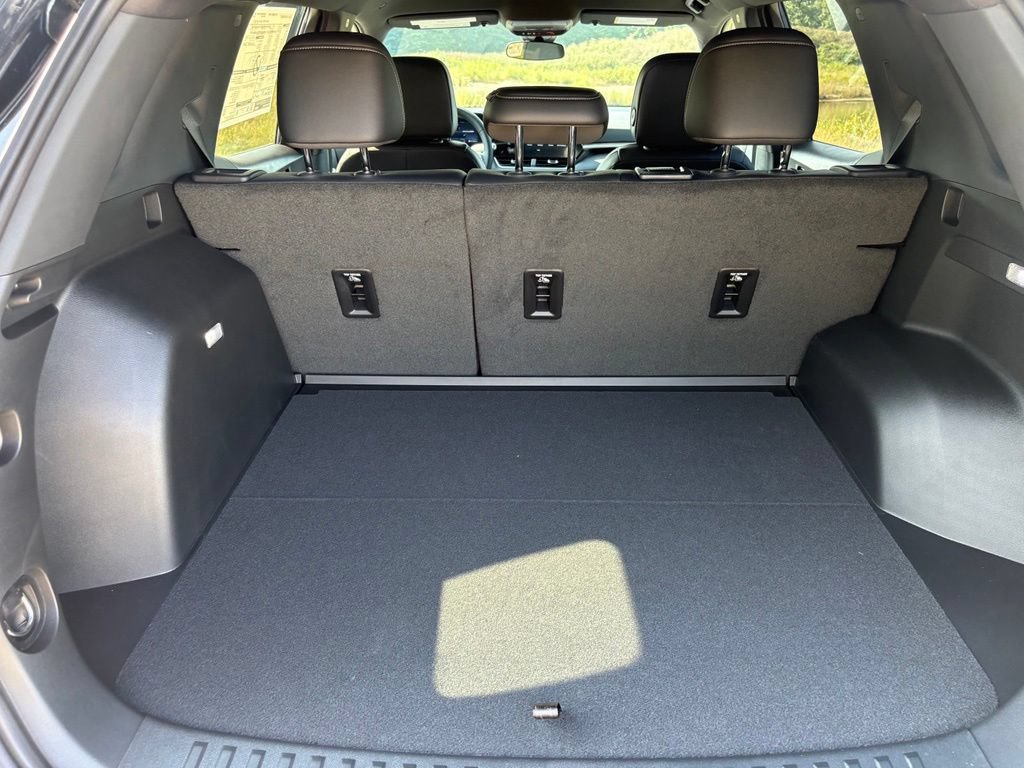 New 2027 Chevrolet Equinox LT w/ Convenience Package II FWD image 46