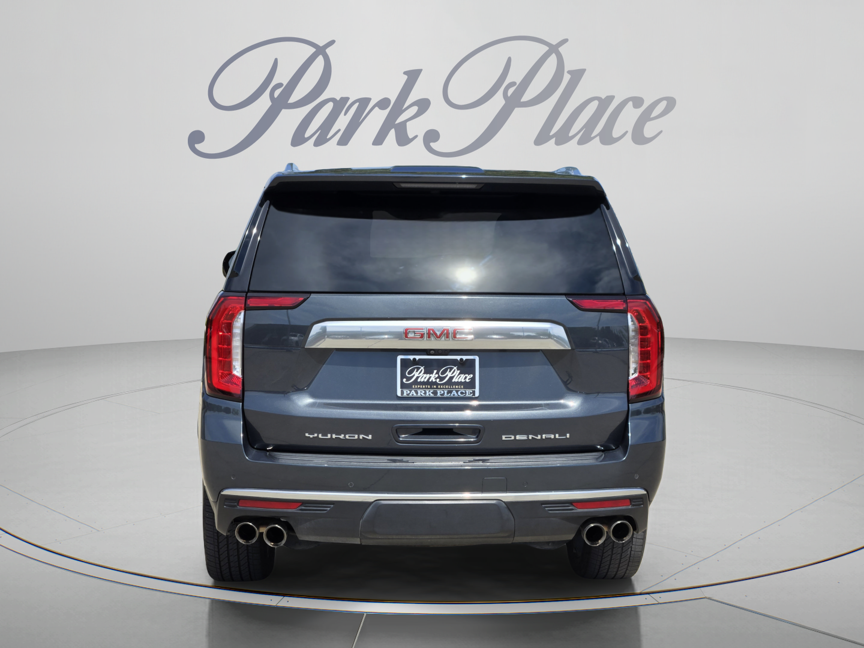 Used 2021 GMC Yukon Denali w/ Denali Ultimate Package AWD/4WD image 4