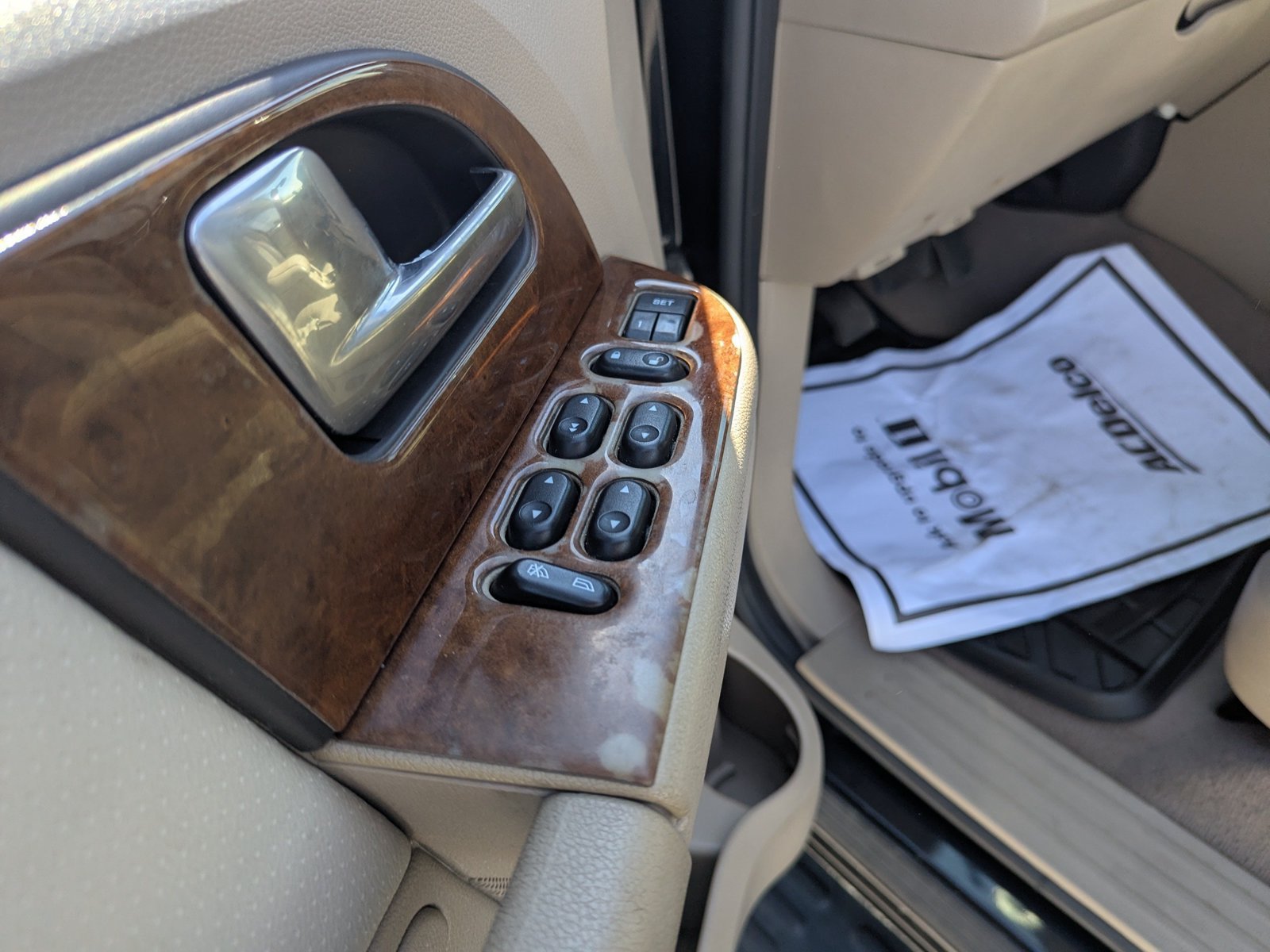 Used 2004 Ford Expedition Eddie Bauer AWD/4WD image 11