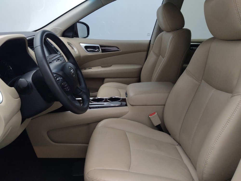 Used 2016 Nissan Pathfinder SL w/ SL Premium Package FWD image 17