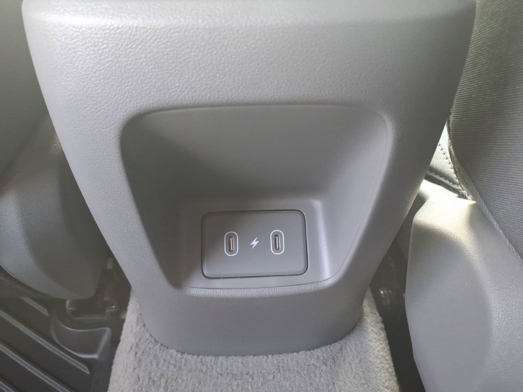 Used 2026 Hyundai Elantra Sport w/ Cargo Package FWD image 12