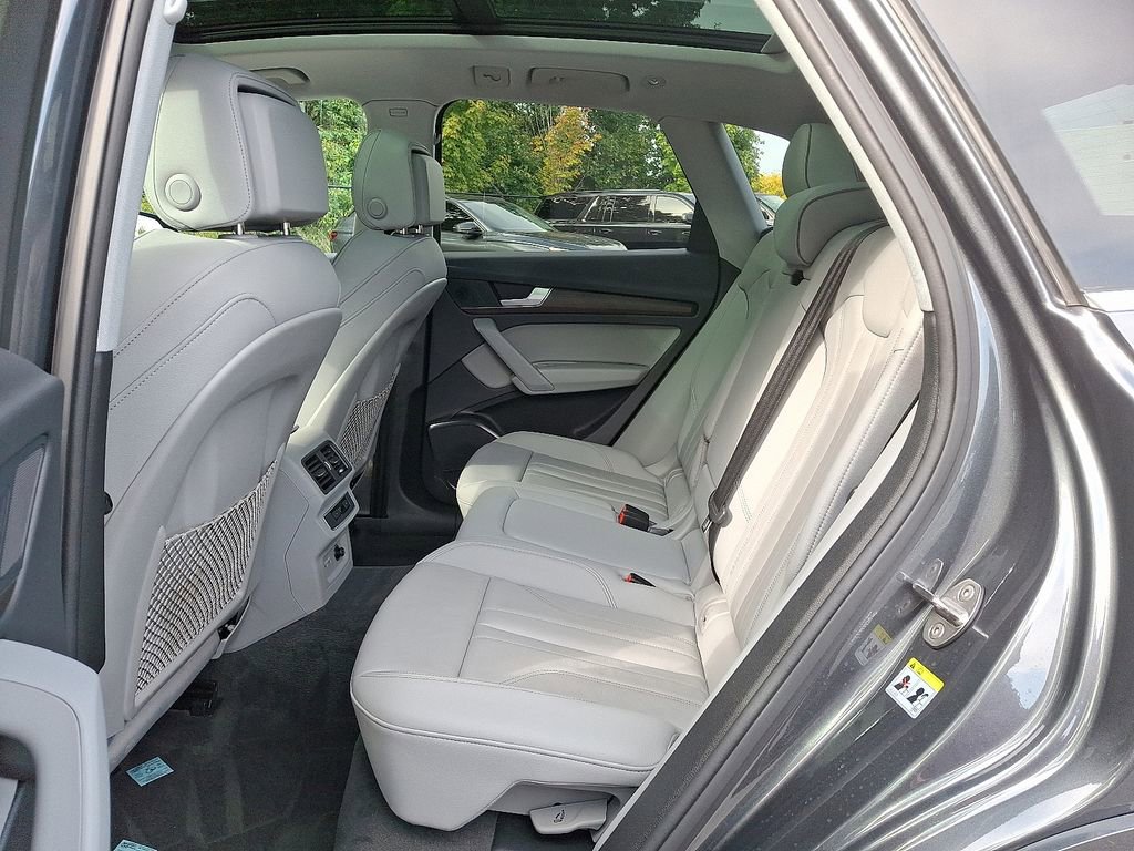 Certified 2024 Audi Q5 2.0T Premium image 10