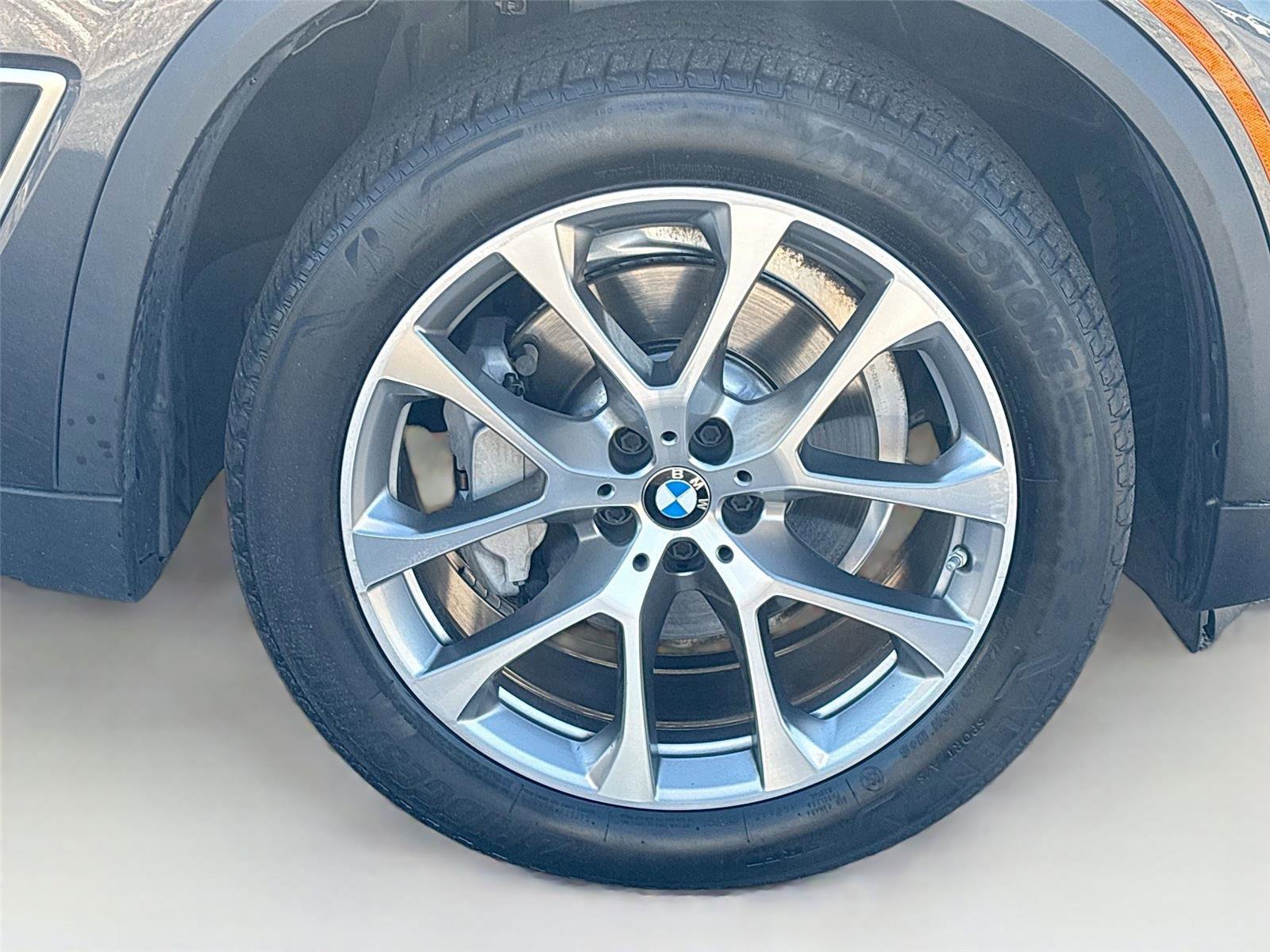 Used 2020 BMW X5 xDrive40i w/ Premium Package image 34