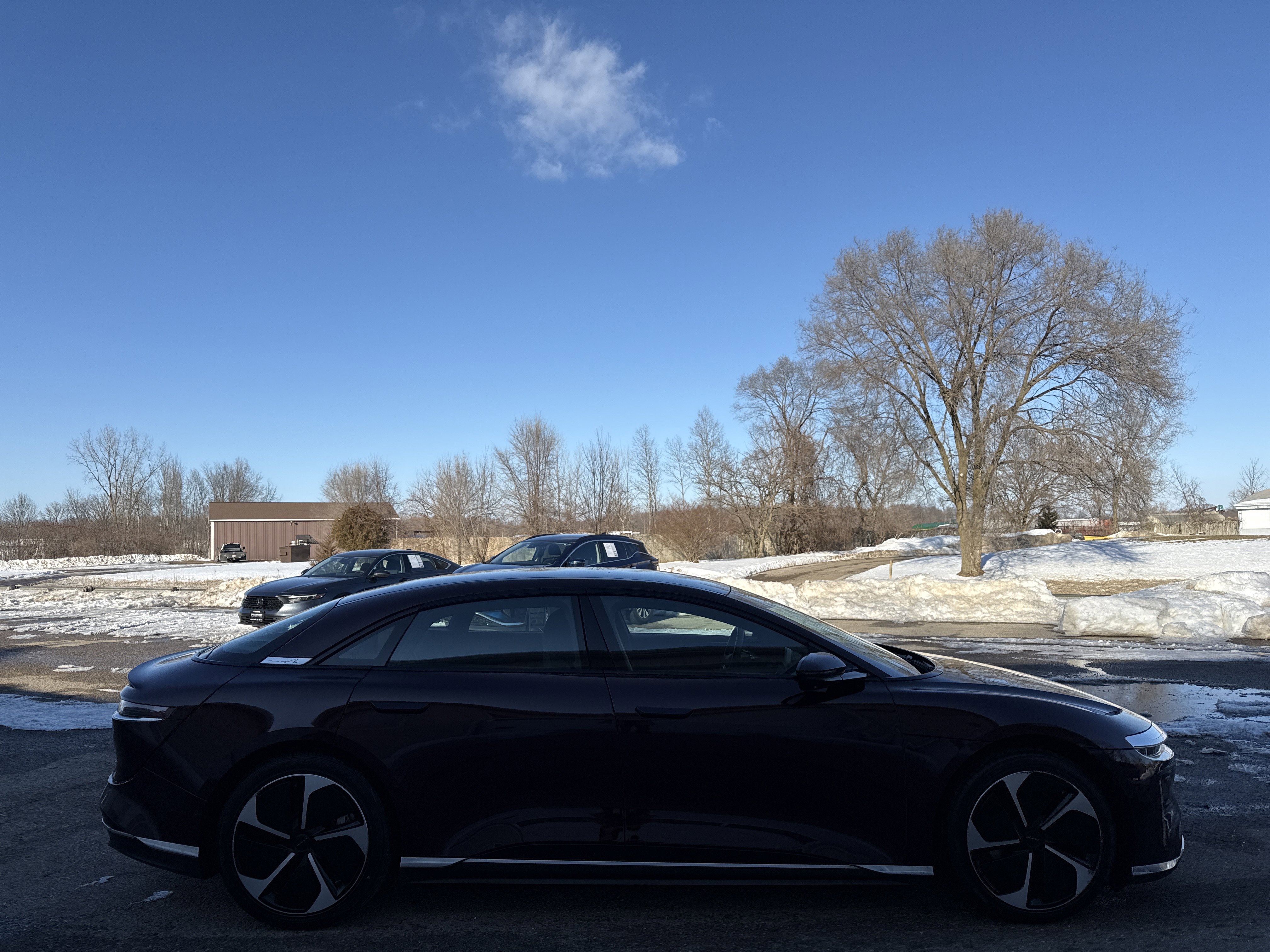 Used 2024 Lucid Air Touring image 2