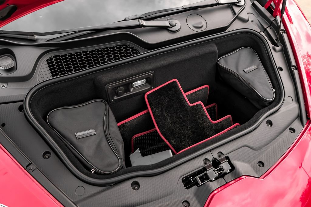 Used 2023 Lamborghini Huracan EVO image 49