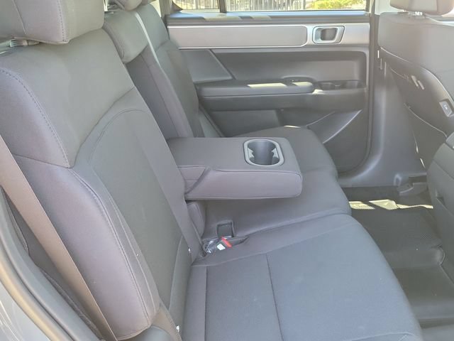 New 2027 Hyundai Santa Fe SE FWD image 16