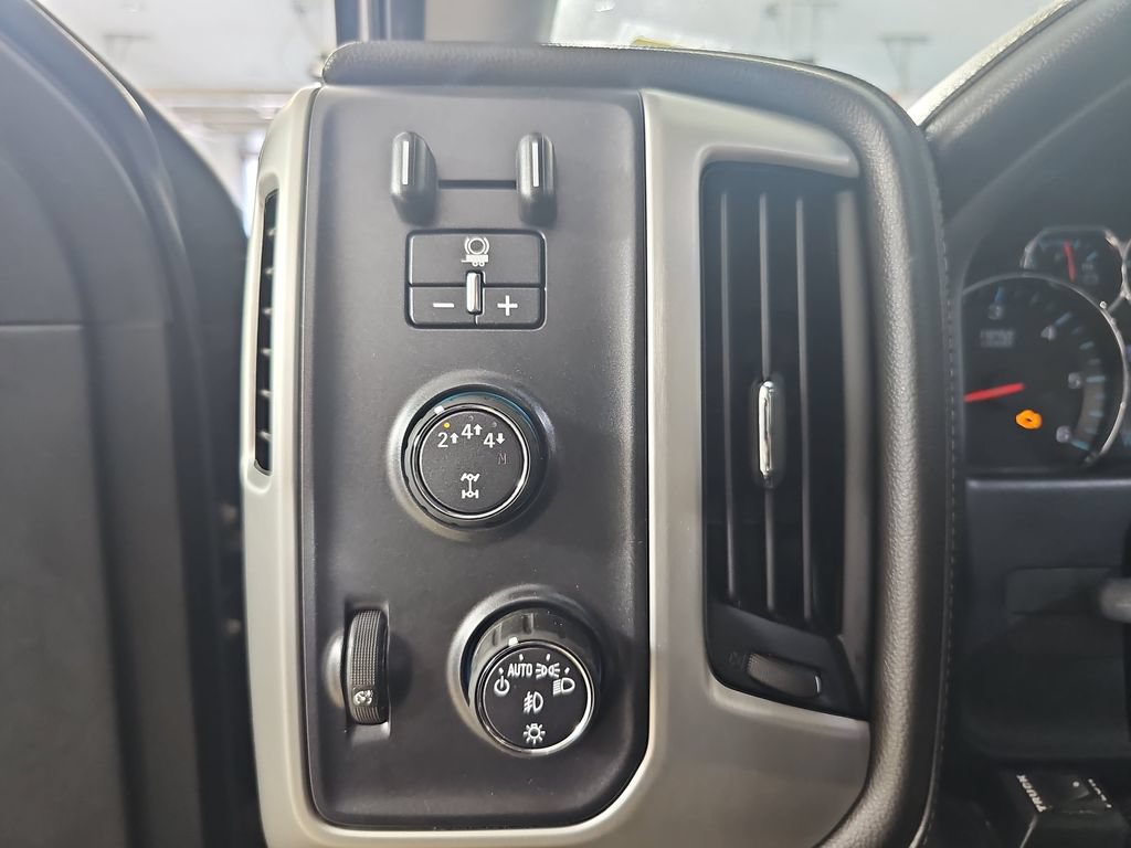 Certified 2018 GMC Sierra 2500 SLE w/ HD SLE Preferred Plus Package AWD/4WD image 30
