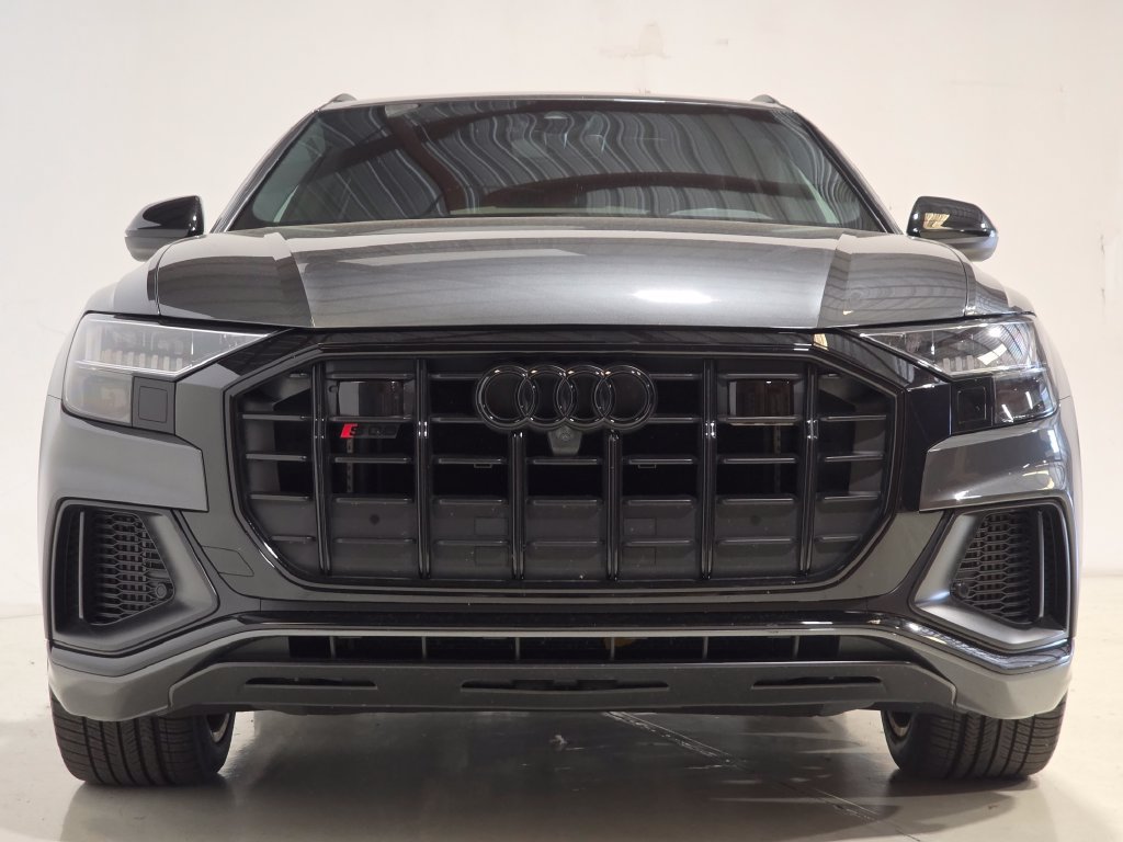 Certified 2023 Audi SQ8 Premium Plus w/ Black Optic Package AWD/4WD image 2