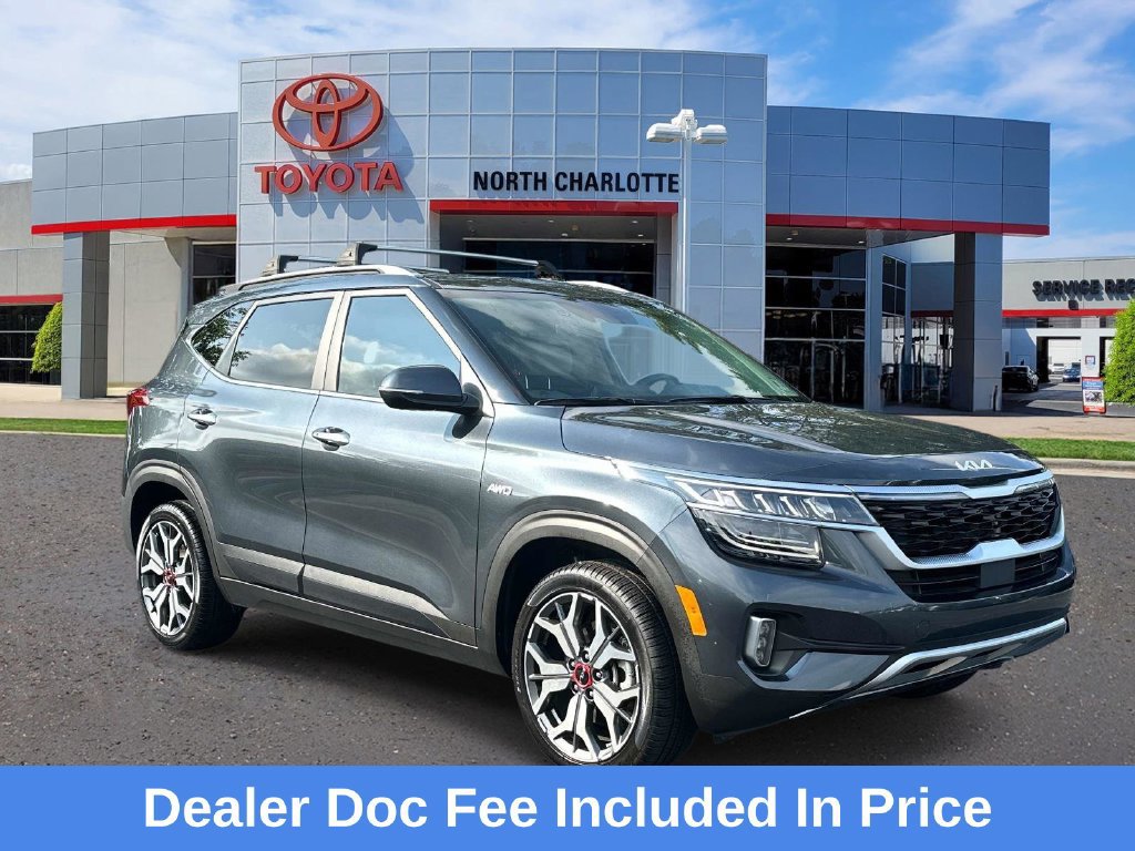 Used 2022 Kia Seltos SX w/ Sunroof Package AWD/4WD 360° Tour