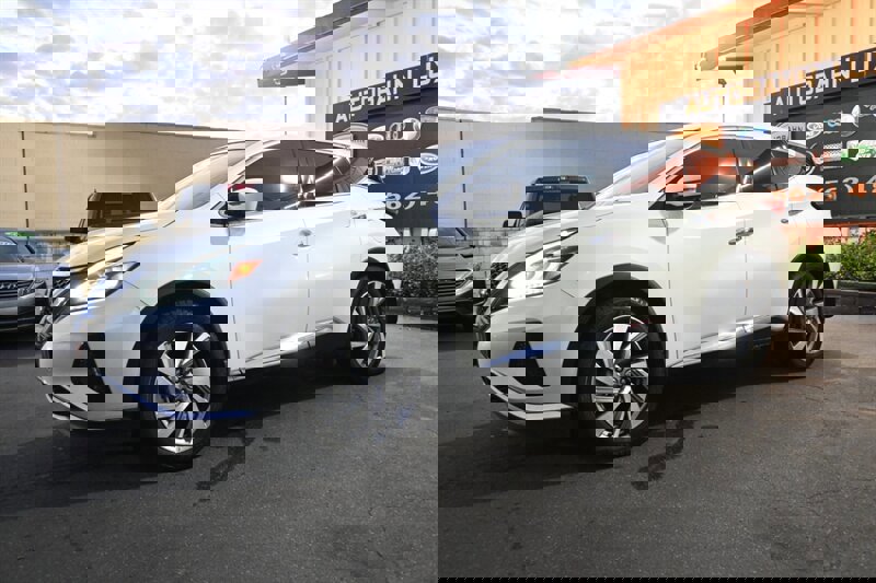 Used 2021 Nissan Murano SL w/ SL Moonroof Package image 6