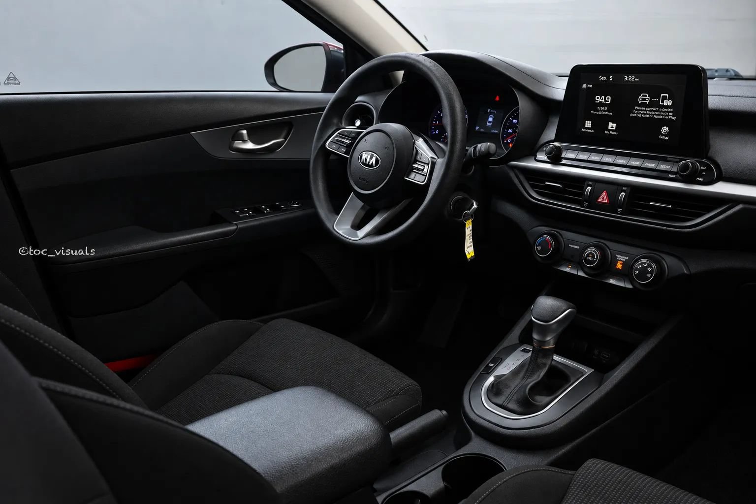 Used 2020 Kia Forte LXS FWD image 15