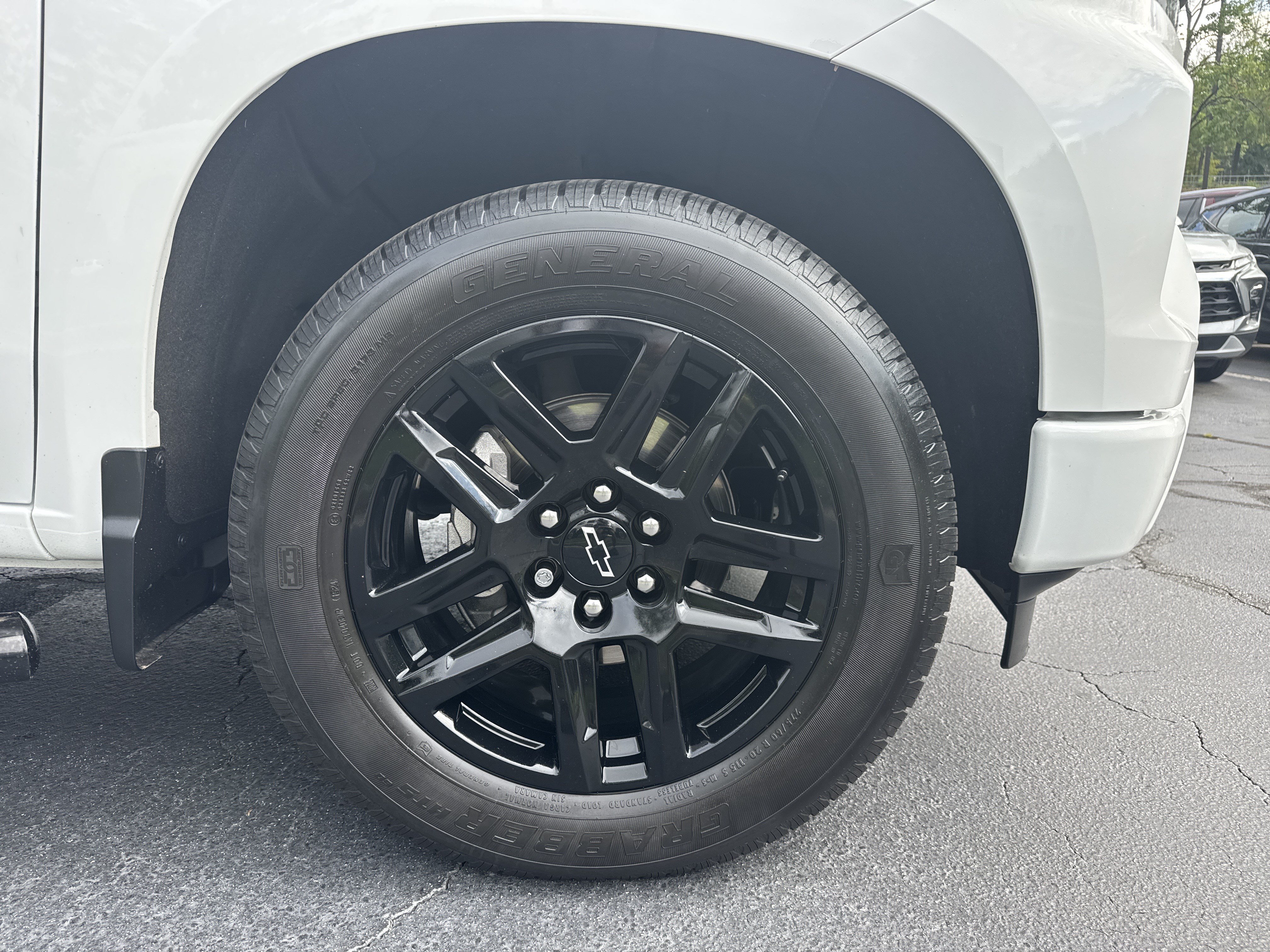 Certified 2024 Chevrolet Silverado 1500 Custom RWD image 12