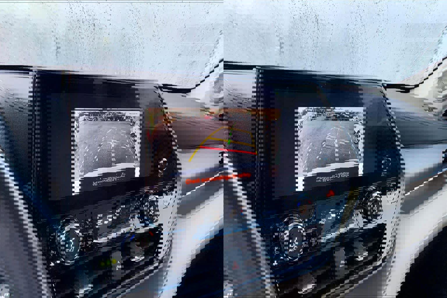 Used 2023 Toyota Highlander Limited FWD image 28