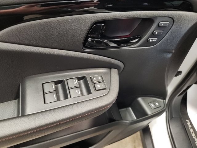 Certified 2025 Honda Passport Black Edition image 21