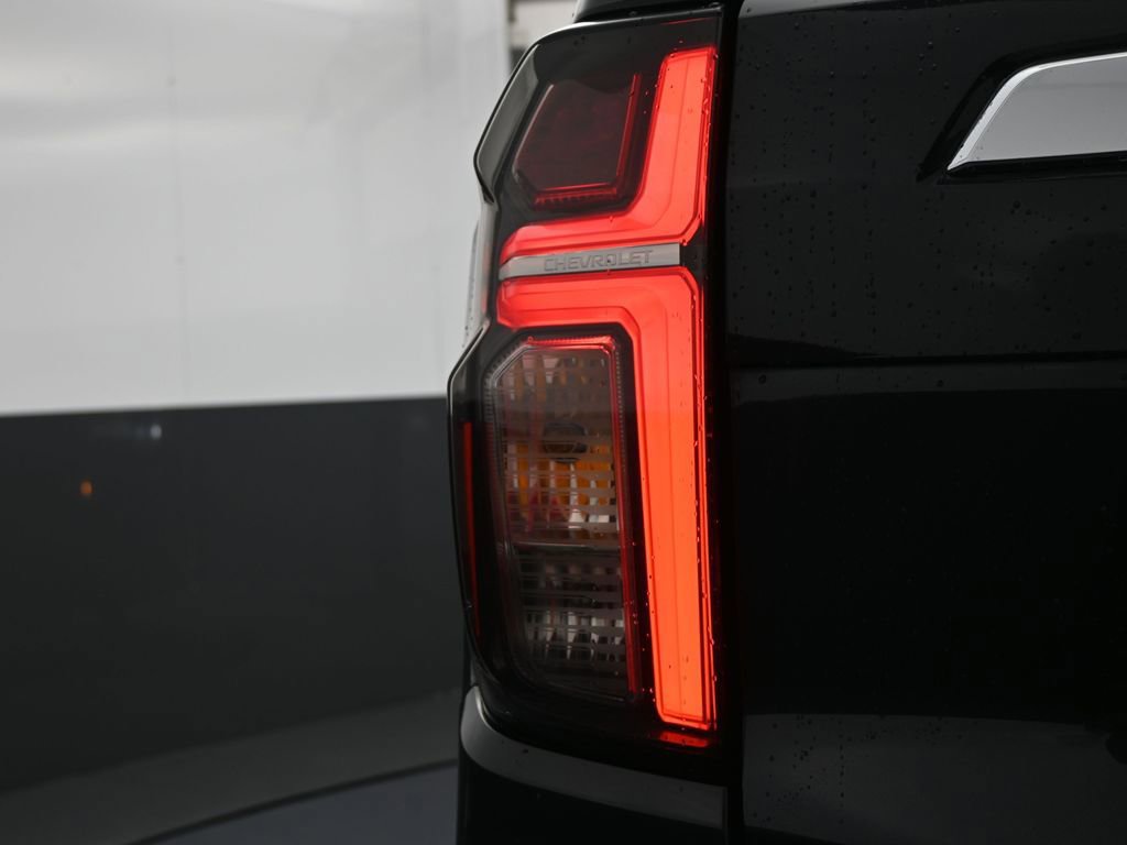 Used 2023 Chevrolet Tahoe Premier image 12