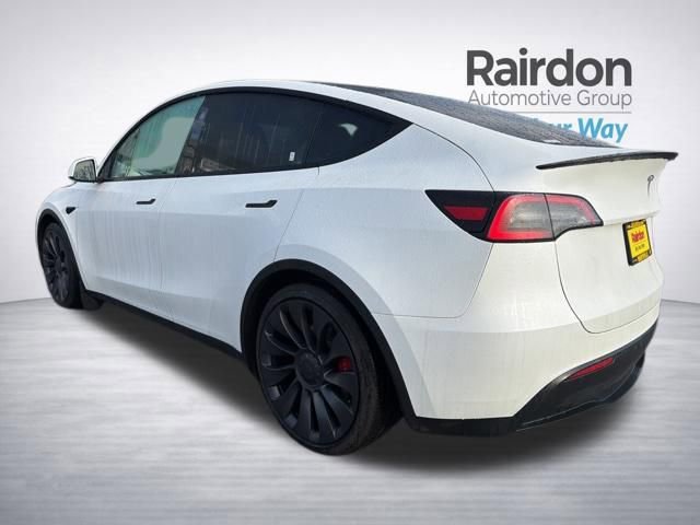 Used 2024 Tesla Model Y Performance image 5