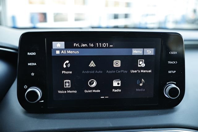 Used 2023 Hyundai Santa Fe SE image 33