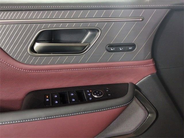 New 2025 INFINITI QX80 Autograph image 18