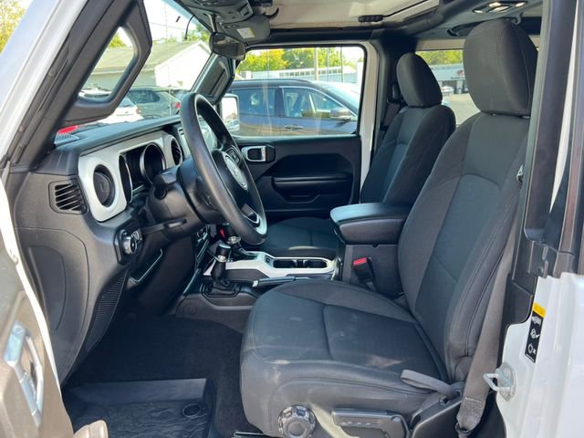 Used 2021 Jeep Wrangler Sport image 4