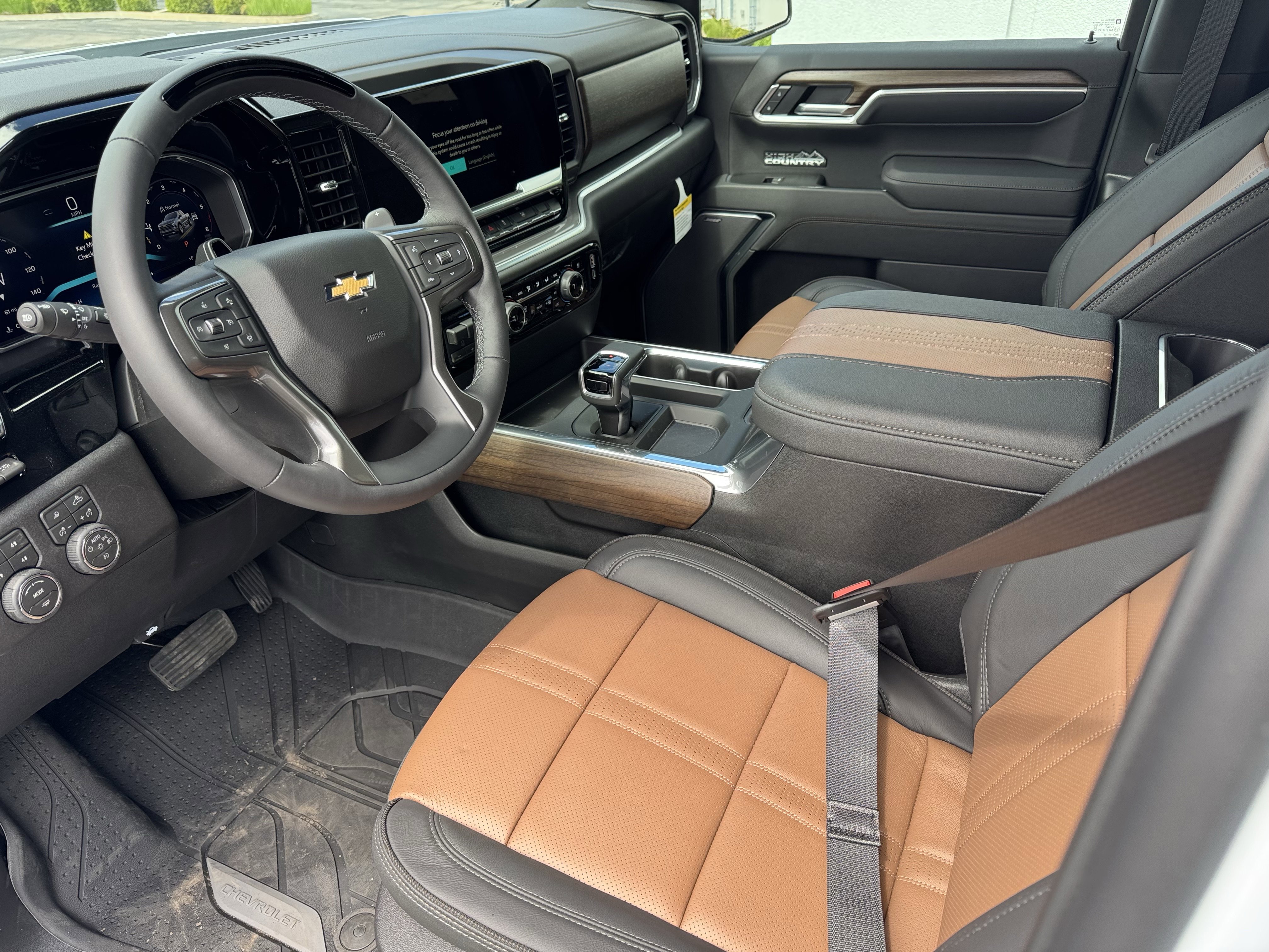 New 2026 Chevrolet Silverado 1500 High Country AWD/4WD image 10
