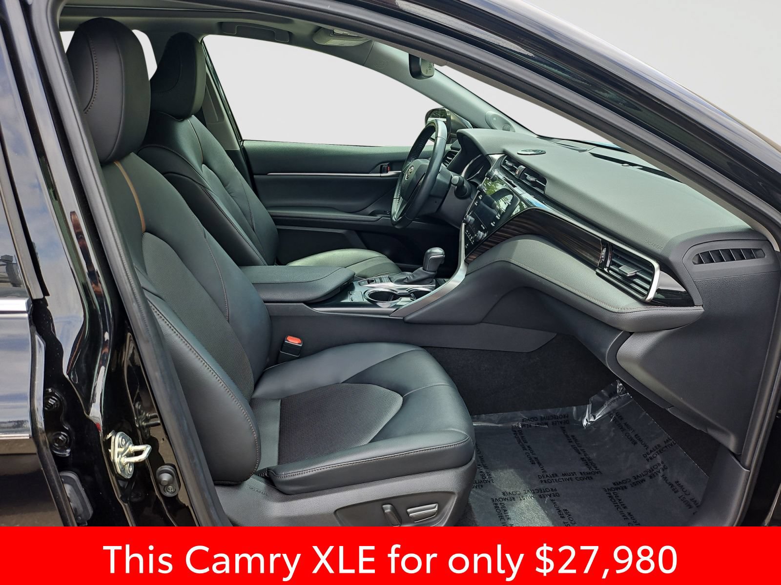 Used 2020 Toyota Camry XLE FWD image 17