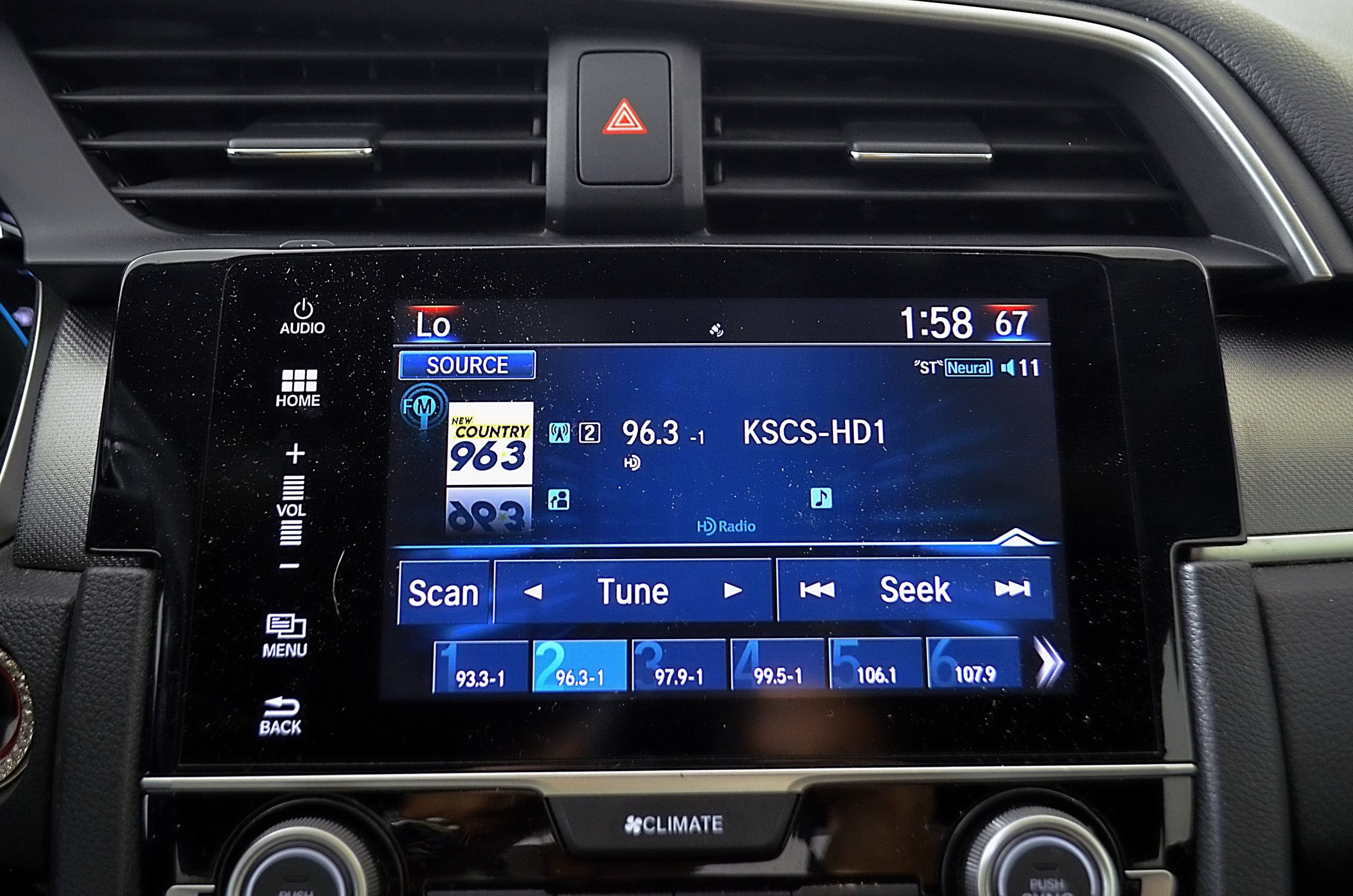 Used 2018 Honda Civic EX-L image 27