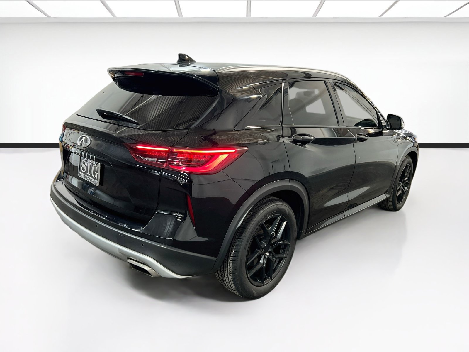 Used 2024 INFINITI QX50 Luxe AWD/4WD image 4