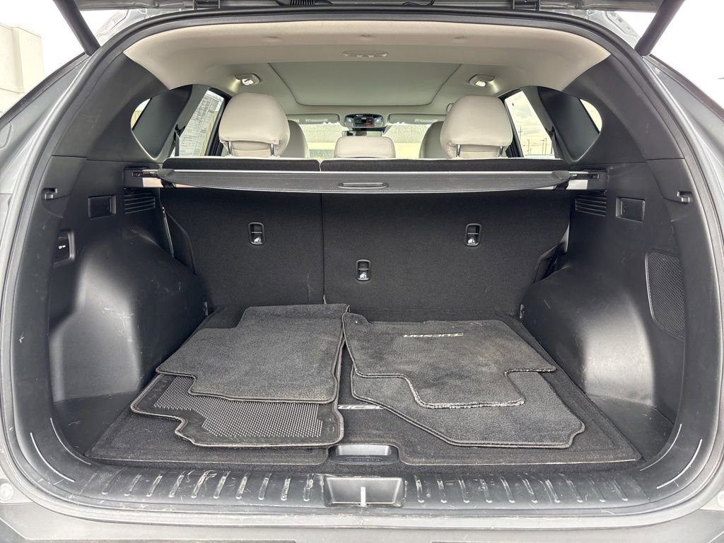 Certified 2024 Hyundai Tucson Limited AWD/4WD image 30