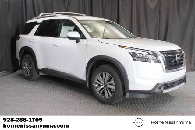 New 2025 Nissan Pathfinder SL image 1