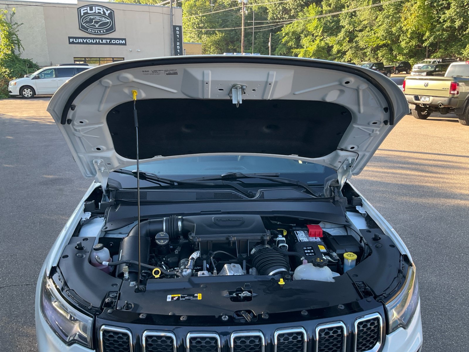 Used 2023 Jeep Compass Limited AWD/4WD image 34