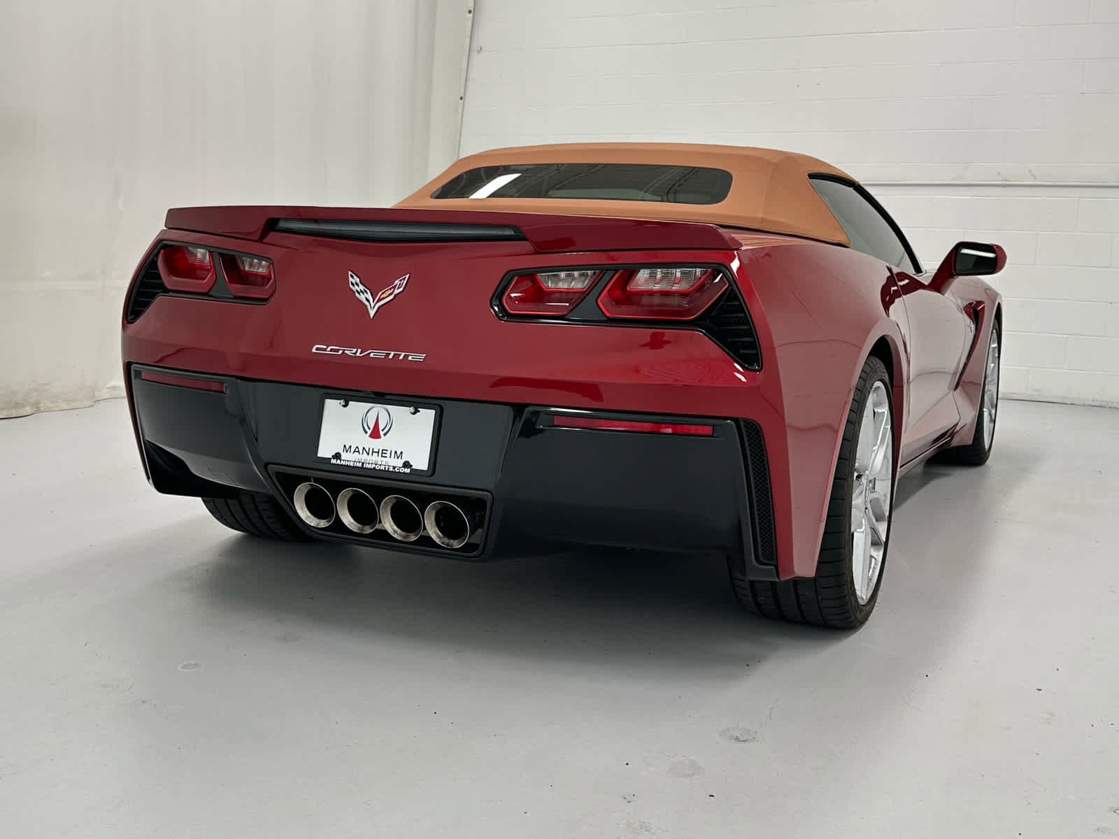 Used 2015 Chevrolet Corvette Stingray Convertible w/ 3LT Preferred Equipment Group RWD image 13