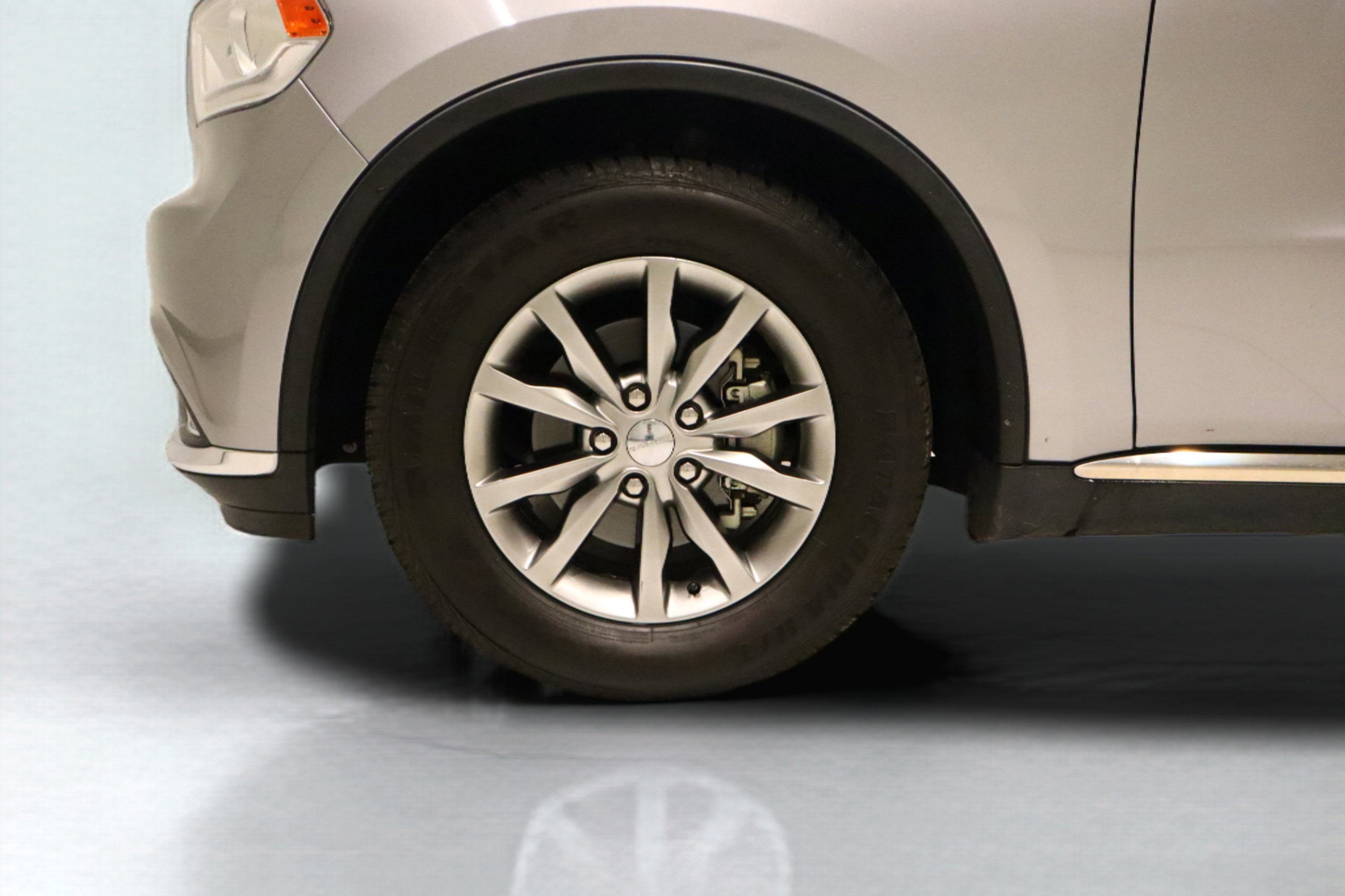 Used 2018 Dodge Durango SXT w/ 3rd Row Seating Group image 7