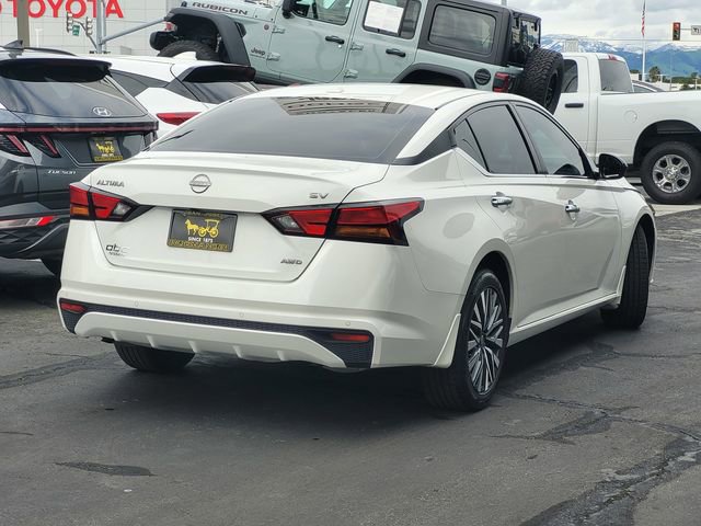 Used 2024 Nissan Altima 2.5 SV image 4