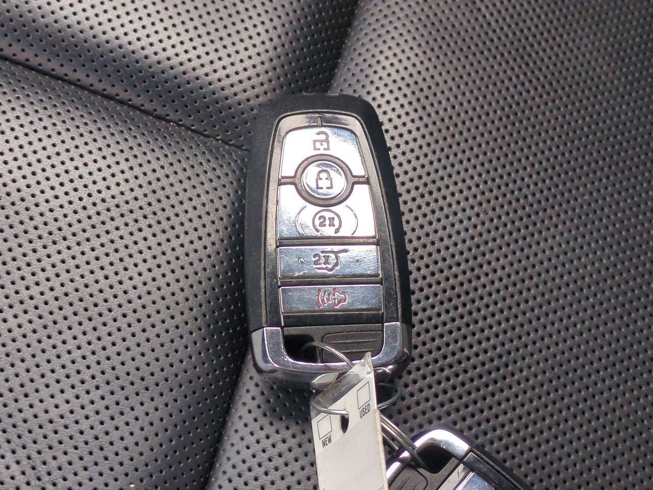 Certified 2022 Lincoln Corsair Reserve w/ Equipment Group 201A image 30