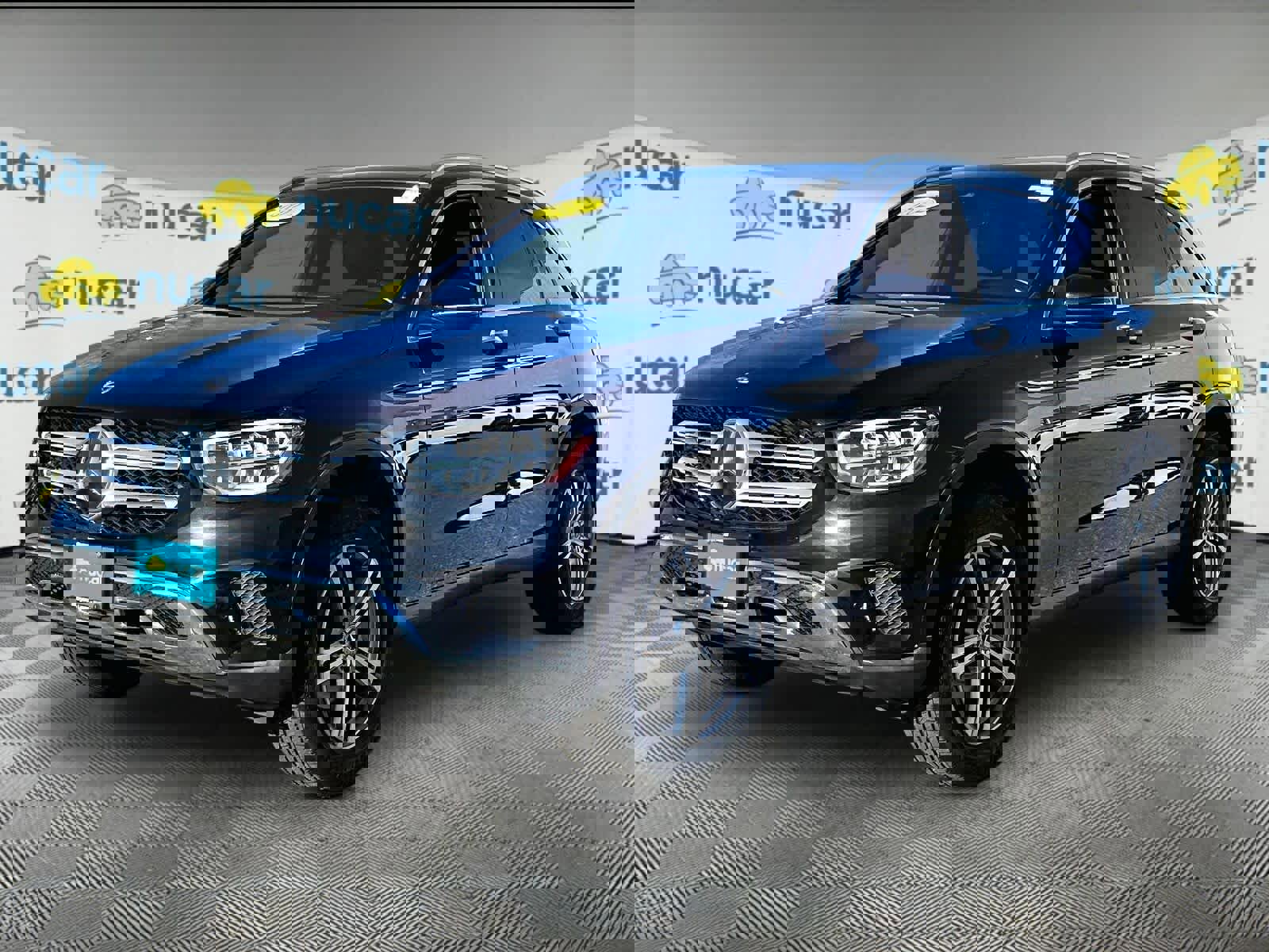 Used 2022 Mercedes-Benz GLC 300 4MATIC w/ Premium Package Lite image 3