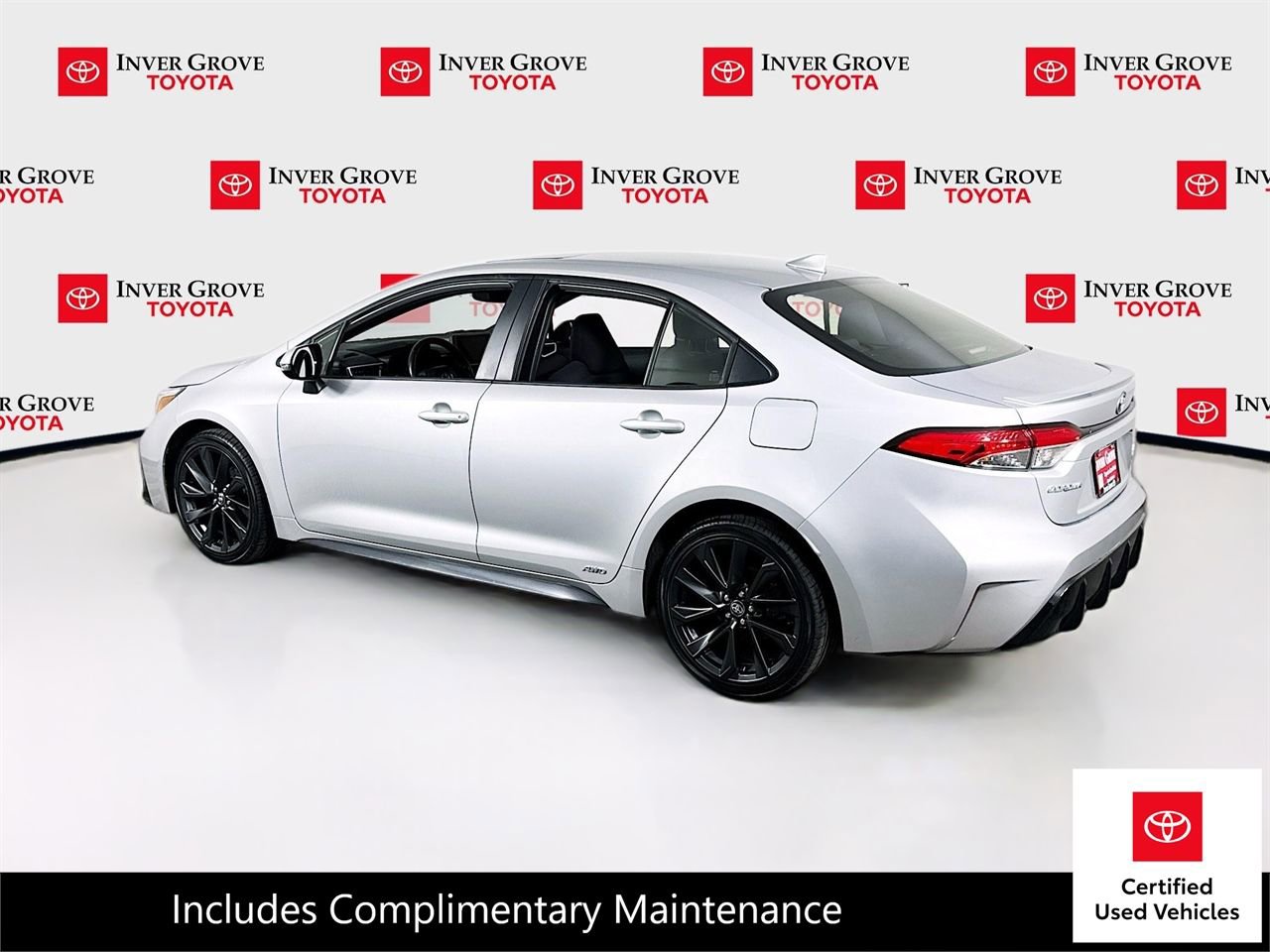 Certified 2024 Toyota Corolla SE w/ SE Package image 7