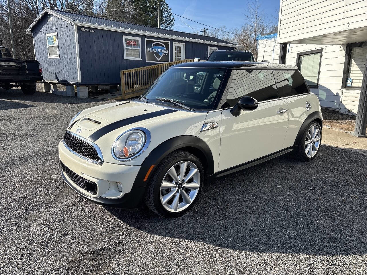Used 2011 MINI Cooper S image 10