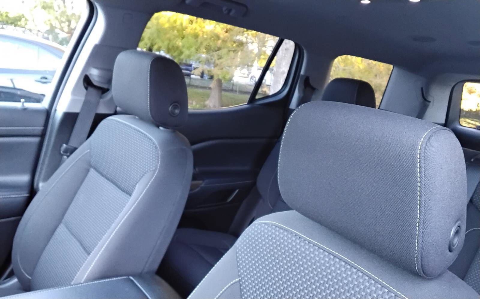 Used 2020 GMC Acadia SLE w/ Driver Convenience Package image 17