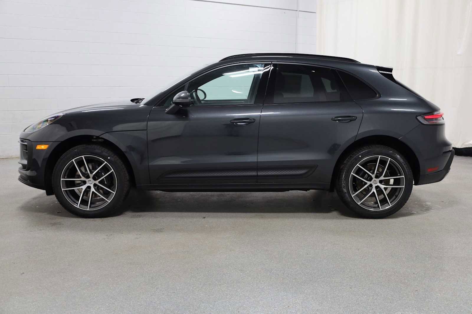 New 2026 Porsche Macan video 2