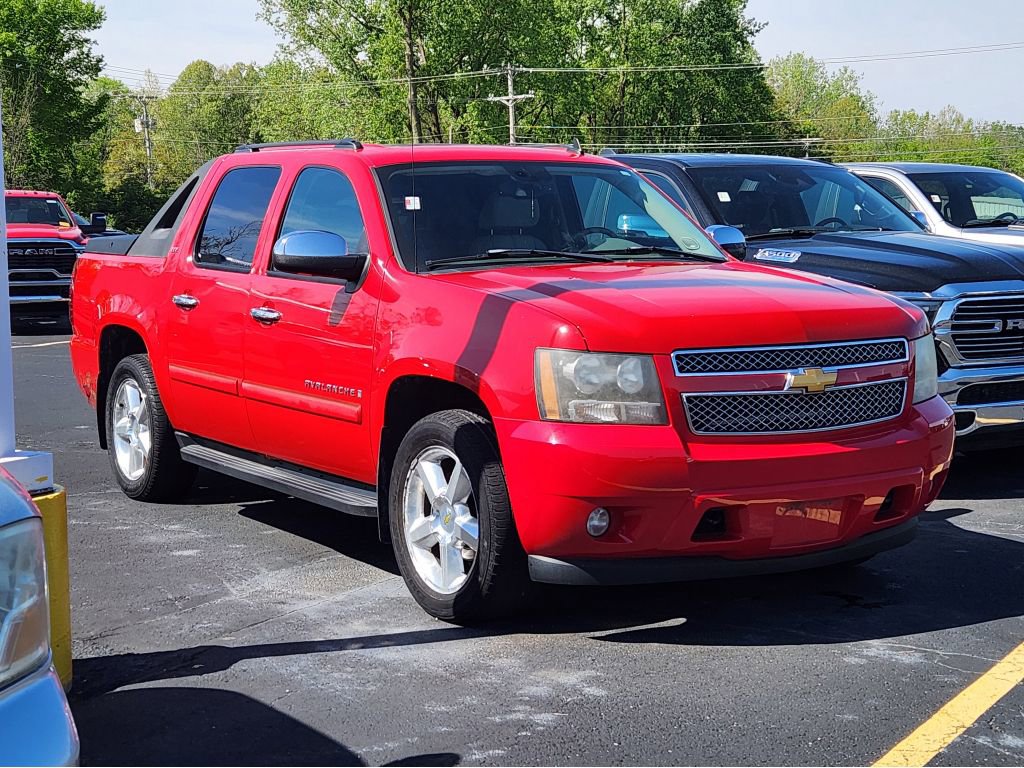 Used 2008 Chevrolet Avalanche LTZ w/ LTZ Preferred Equipment Group AWD/4WD image 6