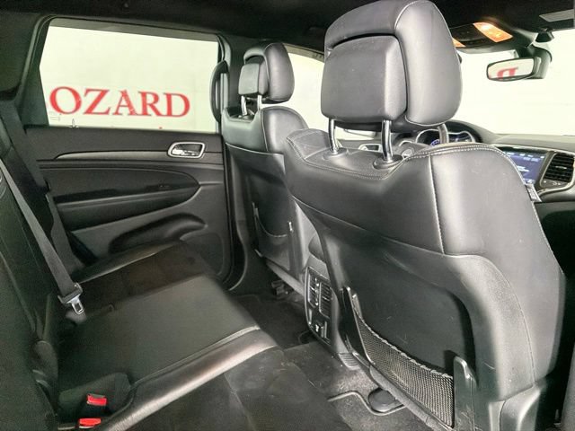 Used 2018 Jeep Grand Cherokee Altitude AWD/4WD image 19