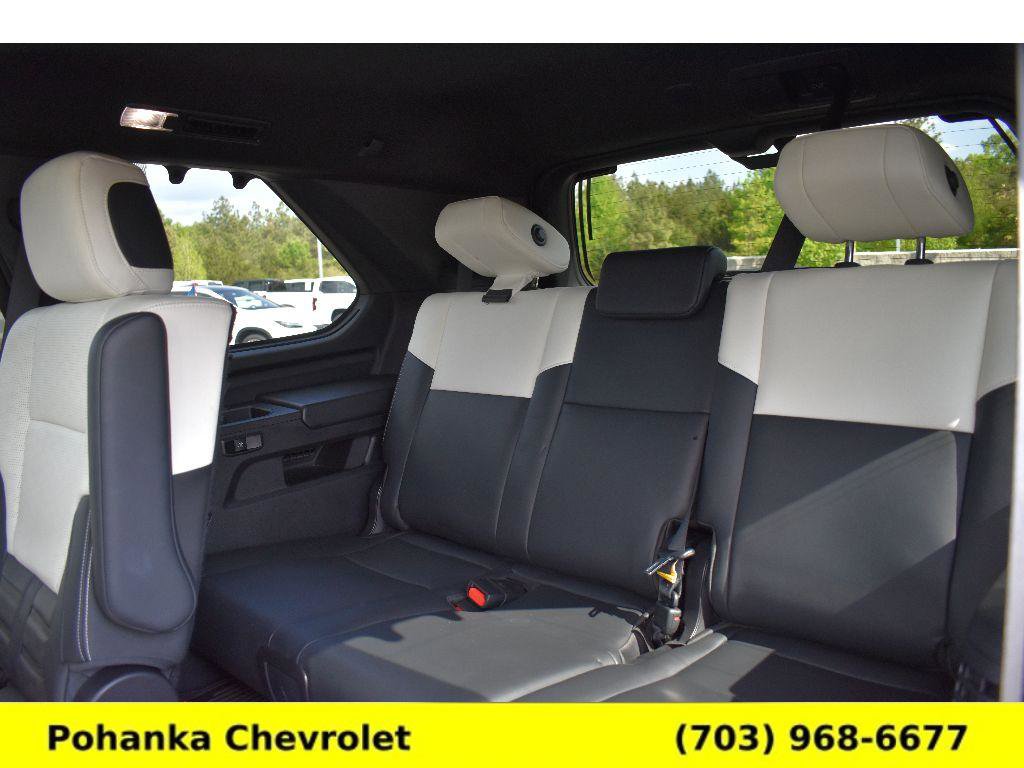 Used 2023 Toyota Sequoia Capstone AWD/4WD image 30
