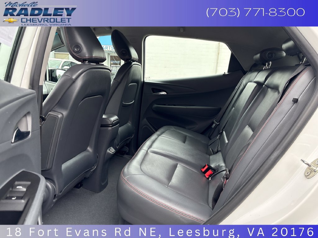 Used 2019 Chevrolet Bolt Premier w/ Infotainment Package FWD image 23