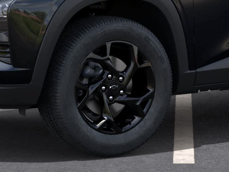 New 2026 Chevrolet Trax LT w/ Midnight Edition FWD image 9