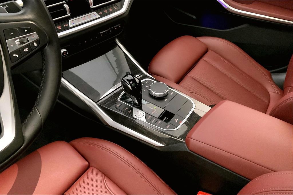 Used 2022 BMW 330i xDrive Sedan w/ Premium Package AWD/4WD image 22